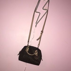 MK purse